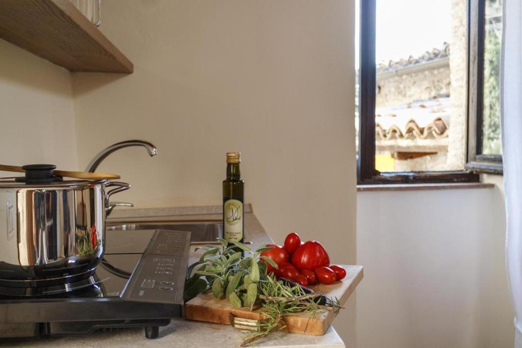 Relais Borgo Lizori Country House Campello sul Clitunno Dış mekan fotoğraf