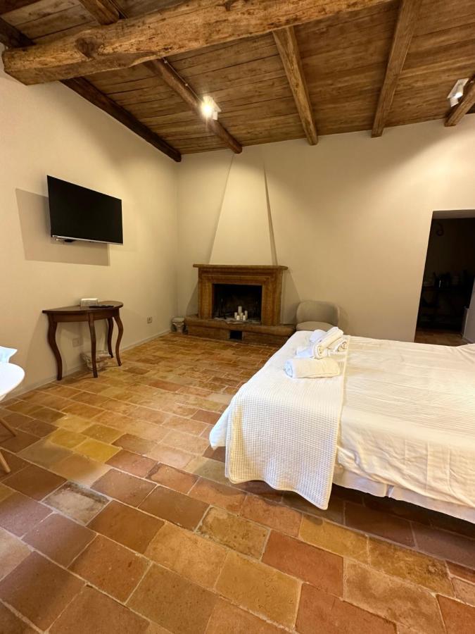 Relais Borgo Lizori Country House Campello sul Clitunno Dış mekan fotoğraf